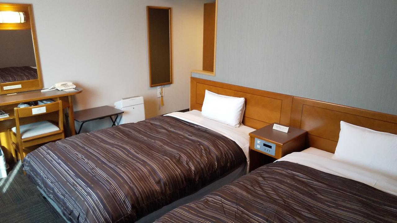 Hotel Route-Inn Matsusaka Ekihigashi Ngoại thất bức ảnh