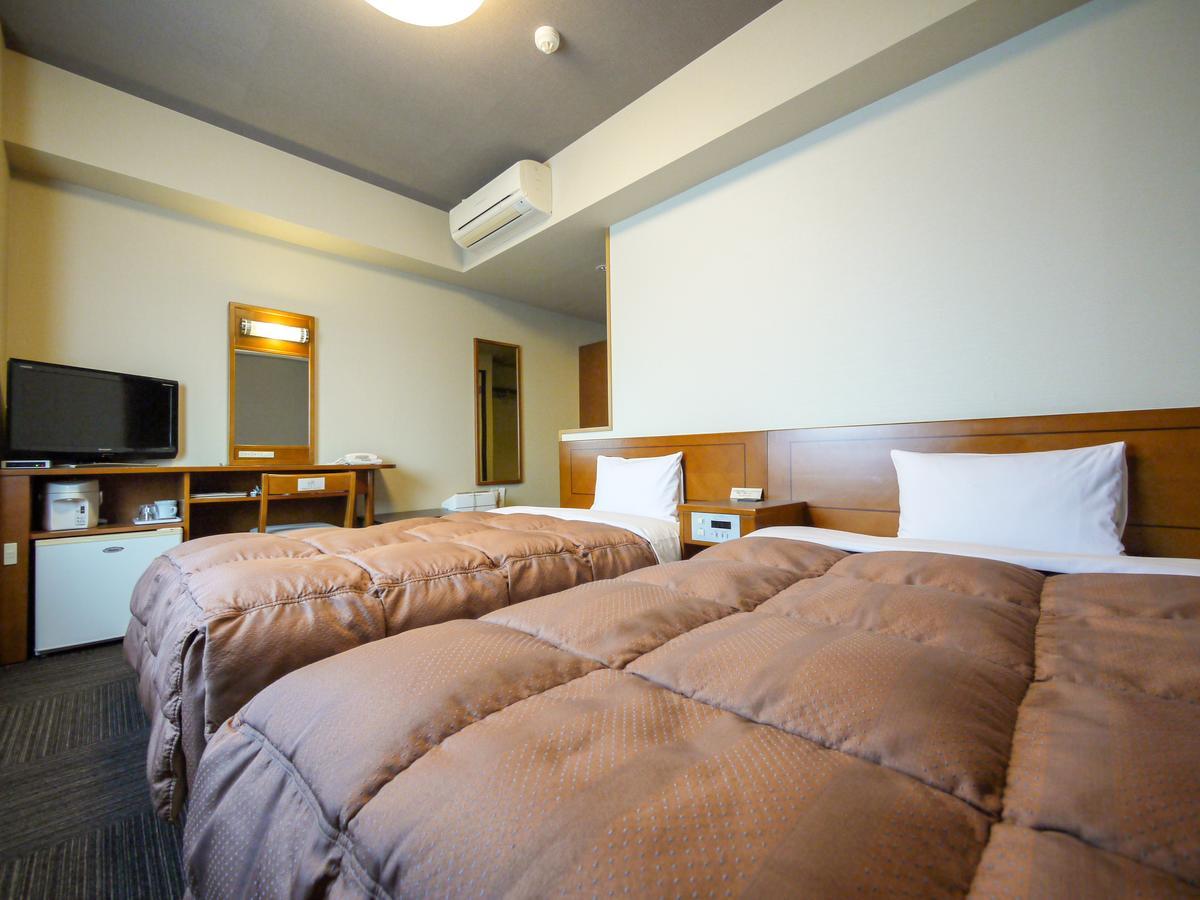 Hotel Route-Inn Matsusaka Ekihigashi Ngoại thất bức ảnh